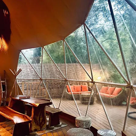 Le Hameau Arribas Bed & Breakfast