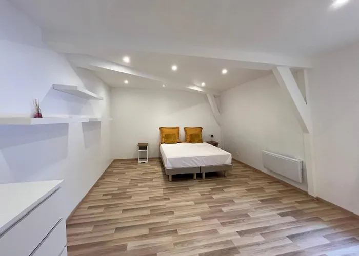 Le Hameau Arribas Alojamento de Acomodação e Pequeno-almoço Conde-Sainte-Libiaire