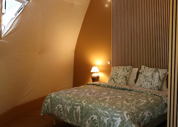 Le Hameau Arribas Alojamento de Acomodação e Pequeno-almoço Conde-Sainte-Libiaire